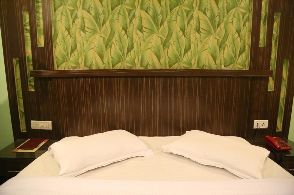 Hotel Grand Plaza Új-Delhi Kültér fotó