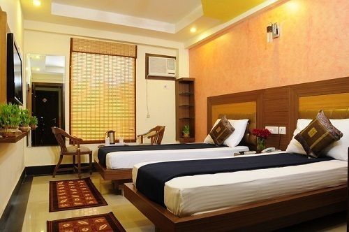 Hotel Grand Plaza Új-Delhi Kültér fotó